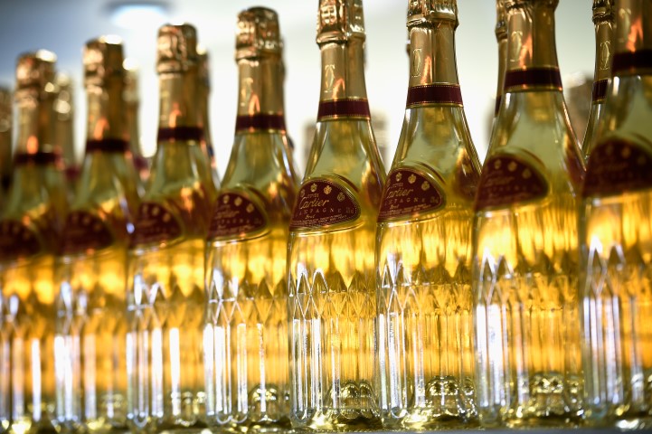 700065097 AJ 5744 77C13A63BA212121D651BAA98A2E42C3